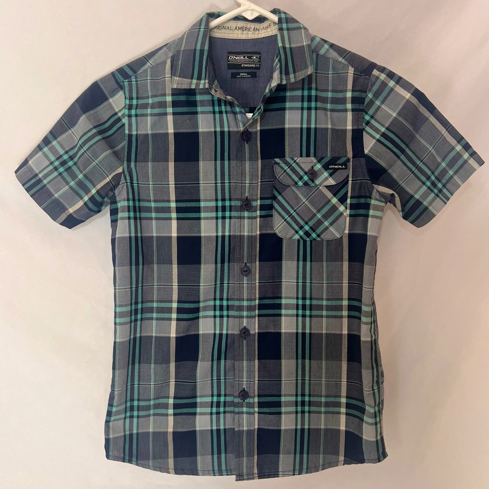 O’Neill - Standard Fit Men’s Short Sleeve Button-down Plaid Shirt. Size S